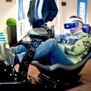 Symulator wyścigowy VR